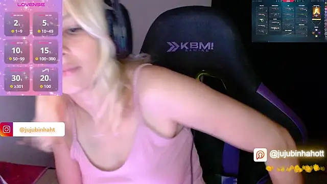 jujubinhahot online show from 10/30/25, 11:56