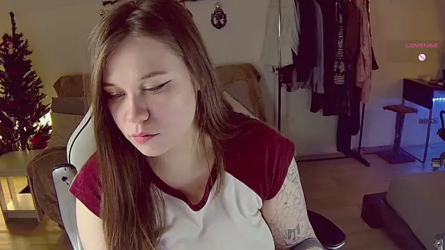 cutenessa online show from 12/21/24, 03:53