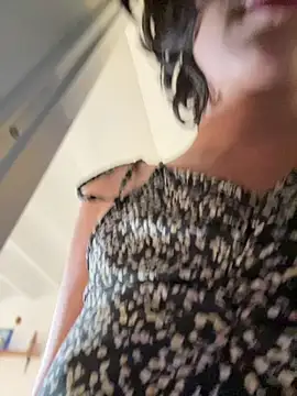 aurora xoxo online show from 04/12/26, 08:01