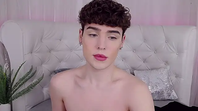 Snapshot of RobbyCharming chatting on 02/06/26, 04:30 RobbyCharming online show from 02/06/26, 04:30