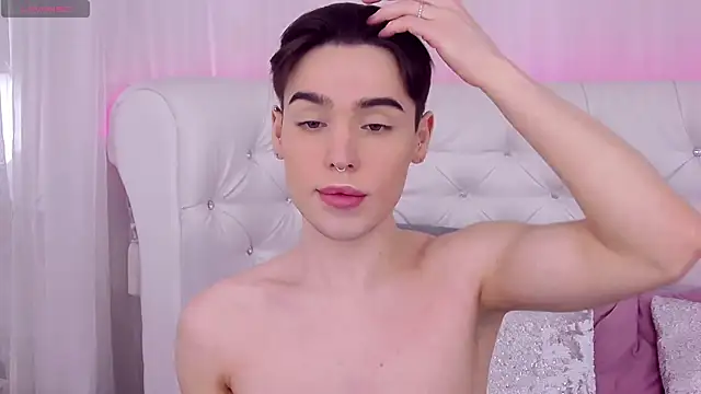 RobbyCharming online show from 03/17/25, 07:48