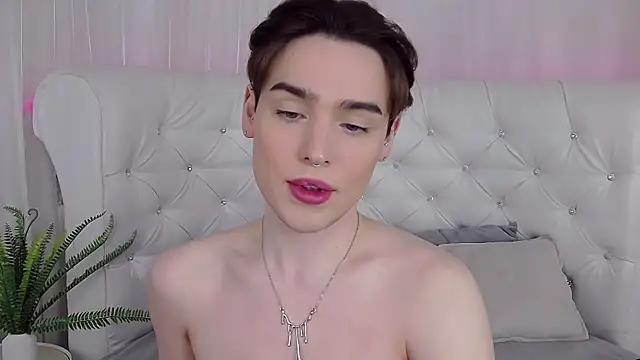 RobbyCharming online show from 04/06/26, 04:41