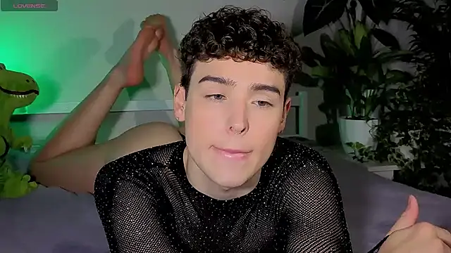 RobbyCharming online show from 10/01/25, 09:47