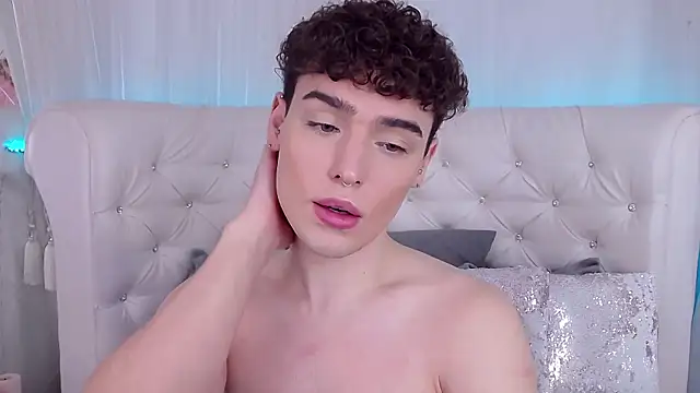 RobbyCharming online show from 11/09/25, 03:32