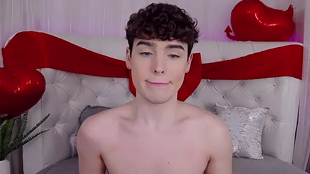 Snapshot of RobbyCharming chatting on 02/20/26, 04:31 RobbyCharming online show from 02/20/26, 04:31