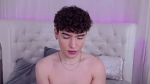 RobbyCharming online show from 11/29/25, 04:01