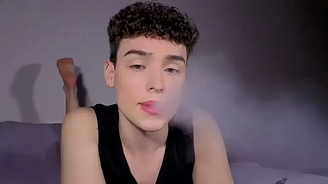 RobbyCharming online show from 09/19/25, 03:43