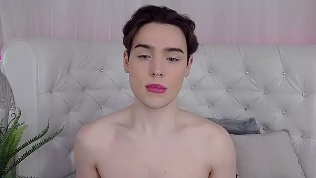 RobbyCharming online show from 04/13/26, 04:27