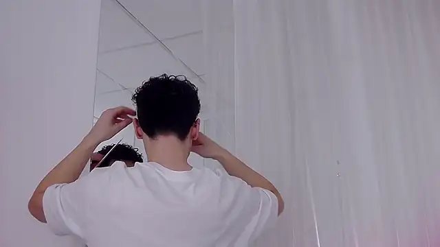 RobbyCharming online show from 09/28/25, 03:46