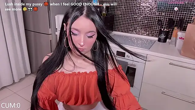 ariel aspen online show from 10/05/25, 09:16