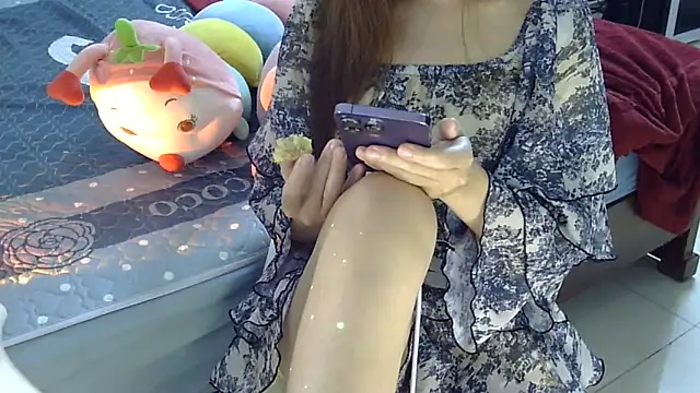Snapshot of PinkCoi888 chatting on 09/19/25, 12:14 PinkCoi888 online show from 09/19/25, 12:14