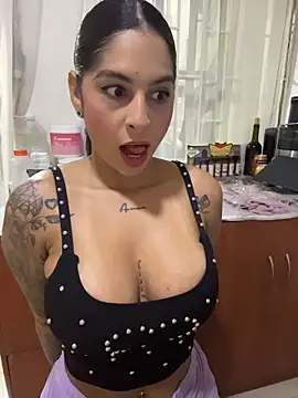 charlotte stevenss  online show from 02/24/26, 01:45