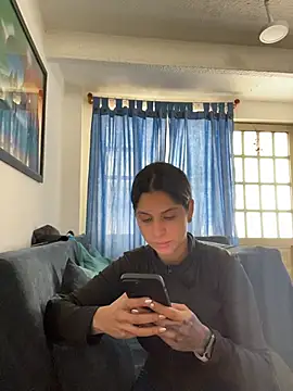 charlotte stevenss  online show from 10/07/25, 02:51