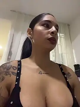 Snapshot of charlotte_stevenss_ chatting on 06/25/26, 03:17 charlotte stevenss online show from 06/25/26, 03:17