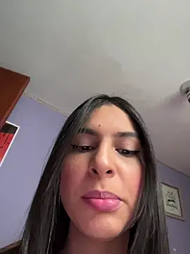 charlotte stevenss  online show from 10/13/25, 02:29