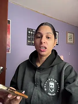 charlotte stevenss  online show from 03/11/26, 03:17