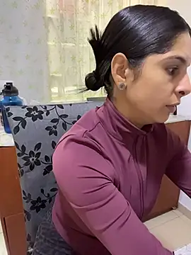 charlotte stevenss  online show from 10/21/25, 03:11