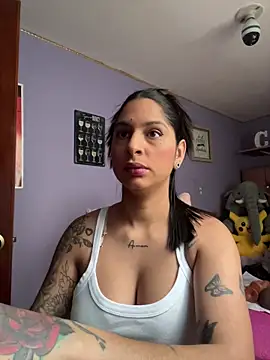 charlotte stevenss  online show from 11/26/25, 03:34