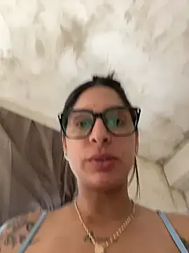 charlotte stevenss  online show from 04/07/26, 07:15