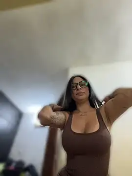 charlotte stevenss  online show from 04/14/26, 01:38