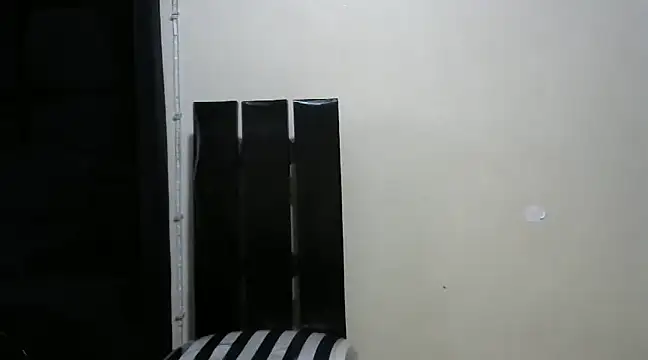 Twerl online show from 12/05/24, 01:44