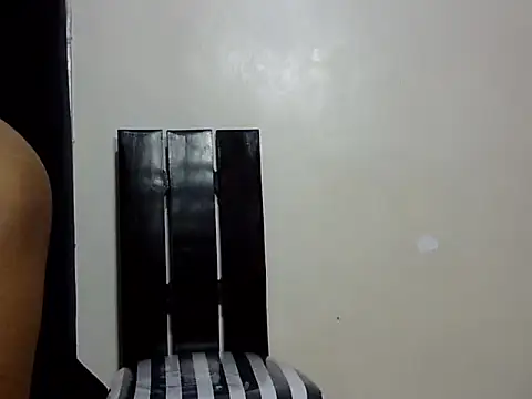 Twerl online show from 01/05/25, 08:52