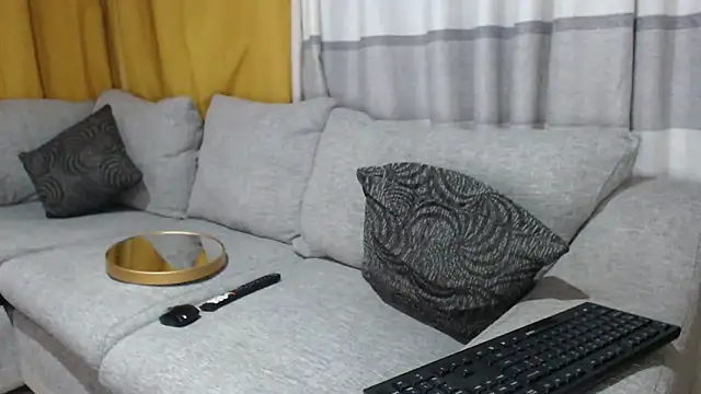 BELINDAXXXXX online show from 11/30/25, 01:06