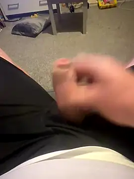 Averagematt1991 online show from 10/14/25, 07:14