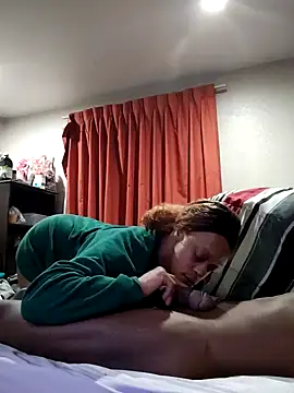 Snapshot of mayywetter chatting on 02/07/25, 08:55 mayywetter online show from 02/07/25, 08:55