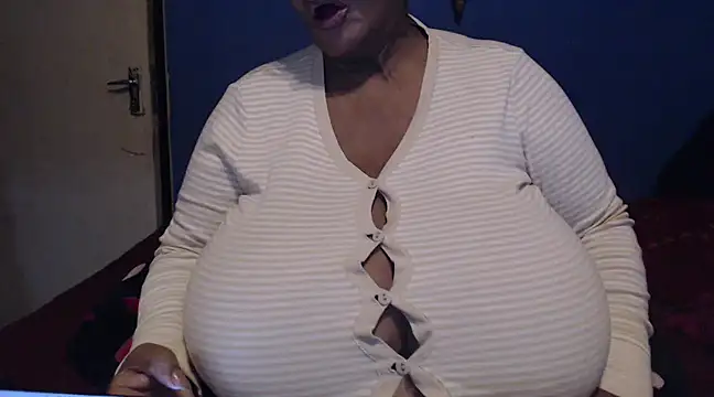 CUTEFIRMMELONSS online show from 03/07/25, 03:51