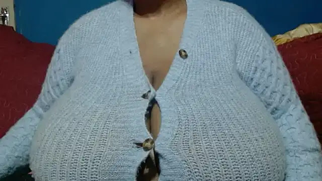 Snapshot of CUTEFIRMMELONSS chatting on 05/28/26, 08:22 CUTEFIRMMELONSS online show from 05/28/26, 08:22