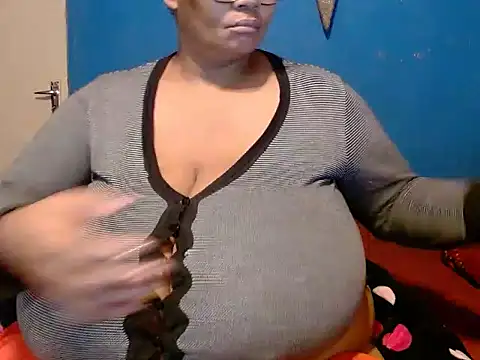 CUTEFIRMMELONSS online show from 03/20/25, 04:07