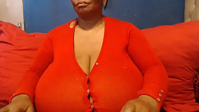 CUTEFIRMMELONSS online show from 11/25/25, 09:09