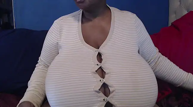 CUTEFIRMMELONSS online show from 03/07/25, 08:23