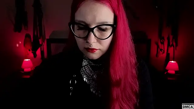 Snapshot of Amanita__Pantherina chatting on 11/17/25, 12:31 Amanita Pantherina online show from 11/17/25, 12:31