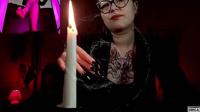 Amanita  Pantherina online show from 02/16/26, 11:42