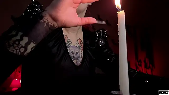 Snapshot of Amanita__Pantherina chatting on 11/11/25, 12:00 Amanita Pantherina online show from 11/11/25, 12:00