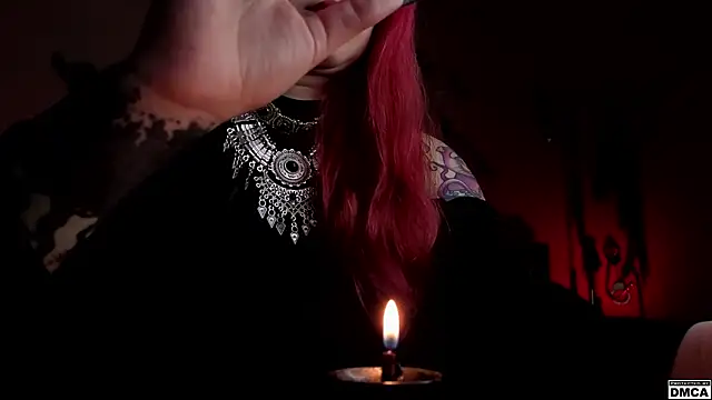 Snapshot of Amanita__Pantherina chatting on 12/17/25, 01:05 Amanita Pantherina online show from 12/17/25, 01:05