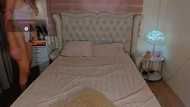 FinestGirlx online show from 02/25/26, 11:26