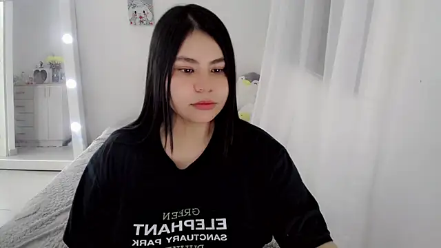 Youlittlepervertt  online show from 04/29/26, 12:59