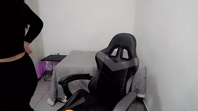 Youlittlepervertt  online show from 03/28/26, 06:42