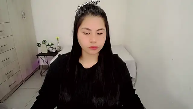 Snapshot of Youlittlepervertt_ chatting on 02/05/26, 11:00 Youlittlepervertt online show from 02/05/26, 11:00