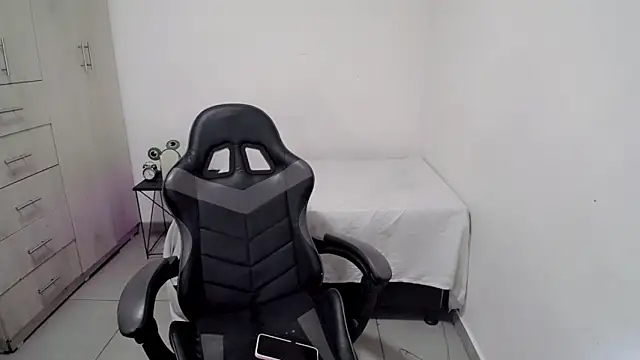 Youlittlepervertt  online show from 02/25/26, 11:26