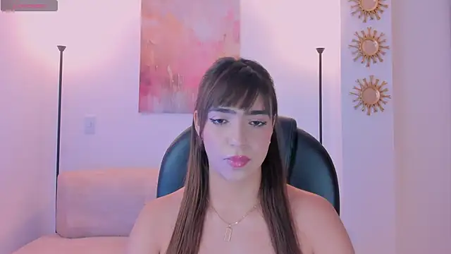 Snapshot of MariamRivera_ chatting on 10/20/25, 12:13 MariamRivera online show from 10/20/25, 12:13