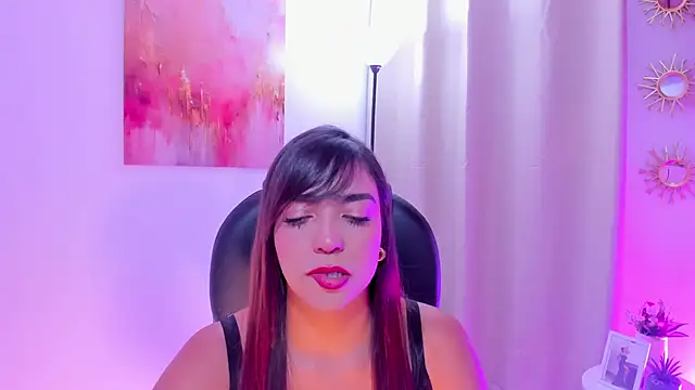 MariamRivera  online show from 03/11/26, 12:15
