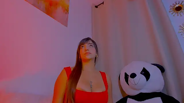 MariamRivera  online show from 02/15/26, 02:12