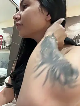 Samira30 online show from 12/17/25, 10:20