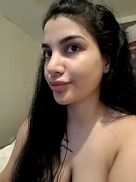 Snapshot of Samira30 chatting on 02/24/25, 11:43 Samira30 online show from 02/24/25, 11:43