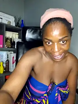 Snapshot of Shaniko89 chatting on 03/06/26, 12:27 Shaniko89 online show from 03/06/26, 12:27