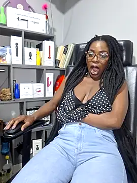Shaniko89 online show from 03/20/25, 04:09